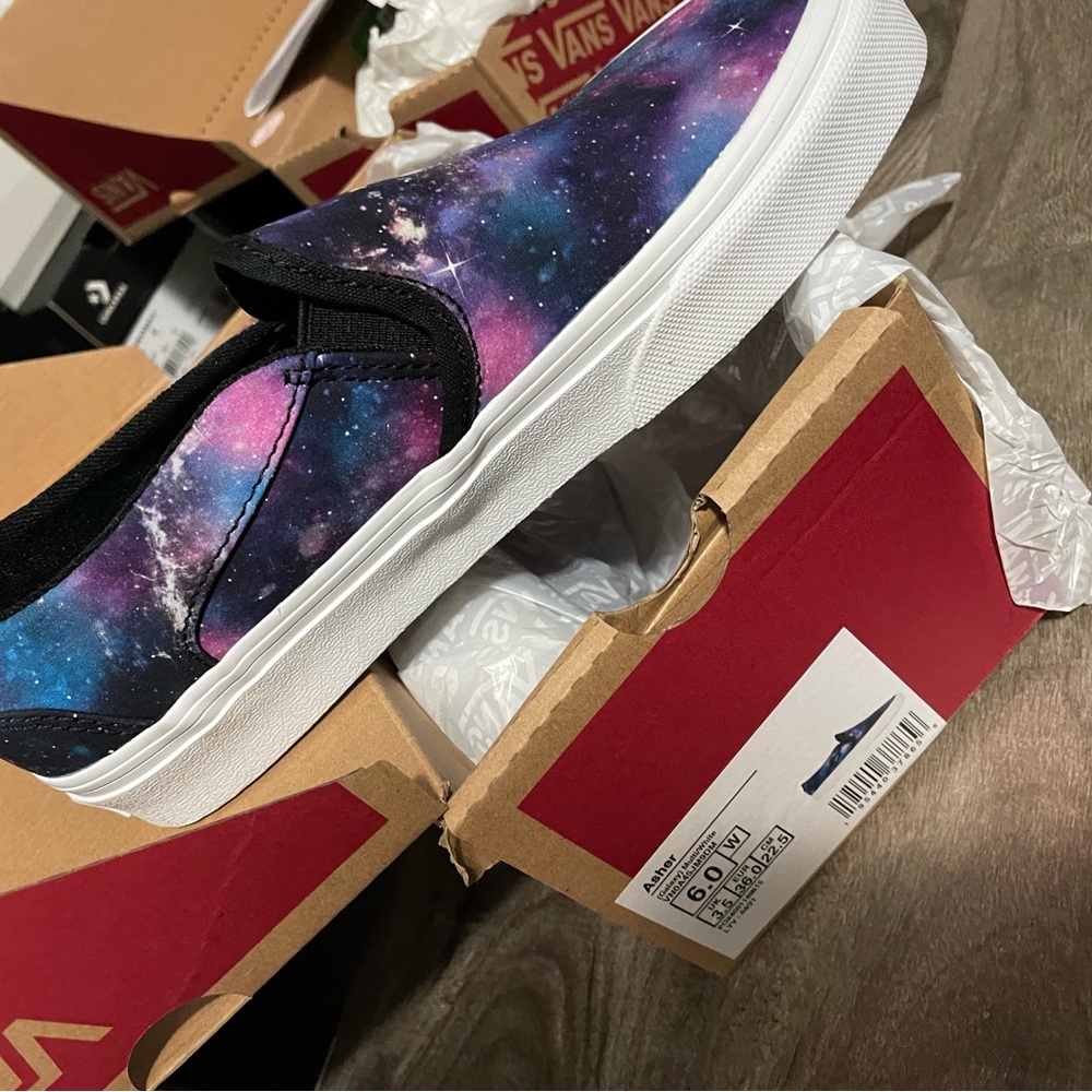 Slip-on Vans BNIB size 6